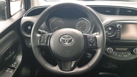Toyota Yaris III  (100KM) - 67 400  PLN, 2018 - Jelenia Góra - wyprzedaż | Autoria.pl