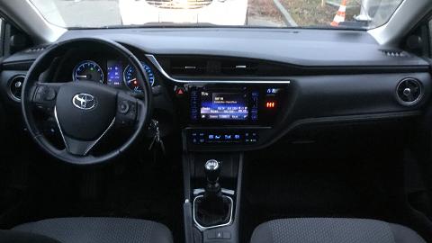 Toyota Corolla Seria E16  (132KM) - 69 900  PLN, 2018 - Kalinówka - wyprzedaż | Autoria.pl