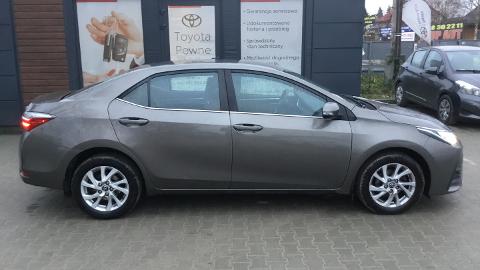 Toyota Corolla Seria E16  (132KM) - 69 900  PLN, 2018 - Kalinówka - wyprzedaż | Autoria.pl