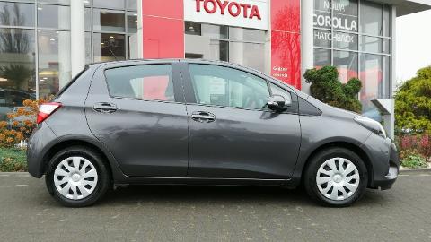 Toyota Yaris III  (72KM) - 52 300  PLN, 2020 - Poznań - wyprzedaż | Autoria.pl