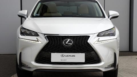 Lexus NX (238KM) -  152 000  PLN, 2015 - Warszawa - wyprzedaż | Autoria.pl