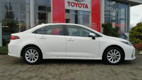 Toyota Corolla Seria E21  (132KM) - 81 900  PLN, 2019 - Poznań - wyprzedaż | Autoria.pl