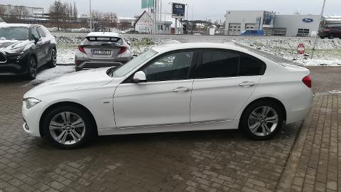 BMW Seria 3 F30/F31  (190KM) -  111 900  PLN, 2018 - Białystok - wyprzedaż | Autoria.pl