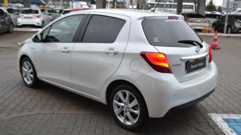 Toyota Yaris III  (74KM) - 62 800  PLN, 2015 - Mirków - wyprzedaż | Autoria.pl