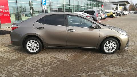 Toyota Corolla Seria E16  (132KM) - 75 900  PLN, 2017 - Białystok - wyprzedaż | Autoria.pl