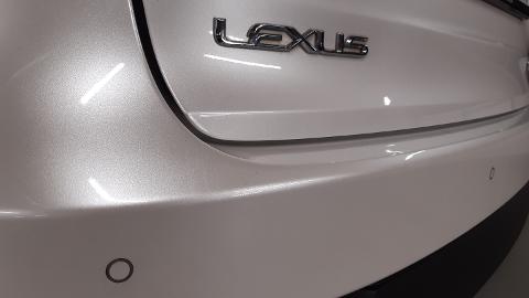 Lexus NX (238KM) -  124 900  PLN, 2016 - Kraków - wyprzedaż | Autoria.pl