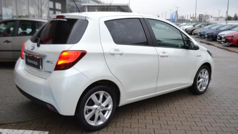 Toyota Yaris III  (74KM) - 62 800  PLN, 2015 - Mirków - wyprzedaż | Autoria.pl