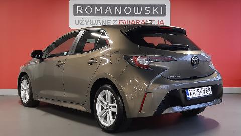 Toyota Corolla Seria E21  (116KM) - 75 700  PLN, 2019 - Kraków - wyprzedaż | Autoria.pl