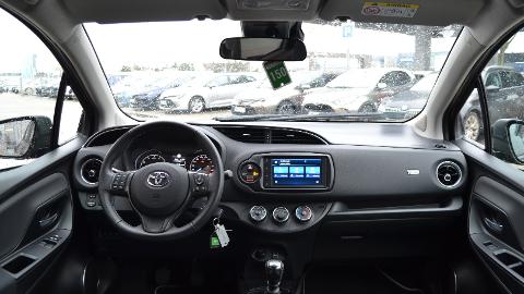Toyota Yaris III  (111KM) - 66 600  PLN, 2020 - Mirków - wyprzedaż | Autoria.pl