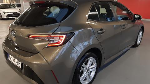 Toyota Corolla Seria E21  (116KM) - 75 700  PLN, 2019 - Kraków - wyprzedaż | Autoria.pl