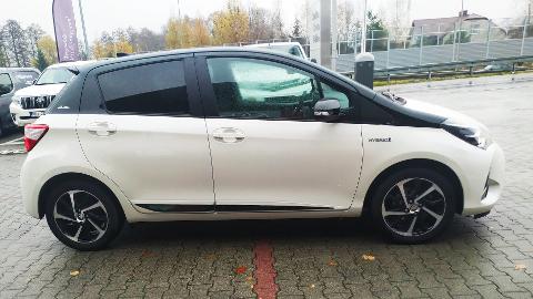 Toyota Yaris III  (75KM) - 76 700  PLN, 2019 - Czechowice Dziedzice - wyprzedaż | Autoria.pl