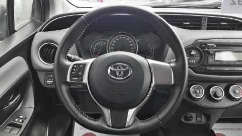 Toyota Yaris III  (69KM) - 40 900  PLN, 2016 - Olsztyn - wyprzedaż | Autoria.pl