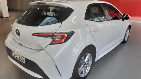 Toyota Corolla Seria E21  (116KM) - 74 700  PLN, 2019 - Kraków - wyprzedaż | Autoria.pl