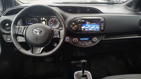 Toyota Yaris III  (75KM) - 76 700  PLN, 2019 - Czechowice Dziedzice - wyprzedaż | Autoria.pl