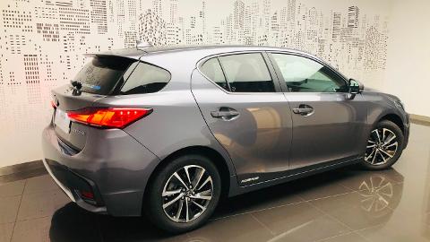 Lexus CT (136KM) -  115 900  PLN, 2020 - Wrocław - wyprzedaż | Autoria.pl