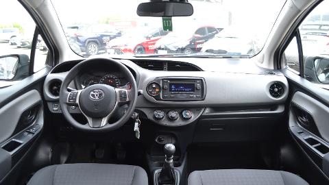 Toyota Yaris III  (111KM) - 47 400  PLN, 2019 - Mirków - wyprzedaż | Autoria.pl