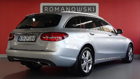 Mercedes-Benz Klasa C W205  (184KM) -  122 900  PLN, 2016 - Kraków - wyprzedaż | Autoria.pl