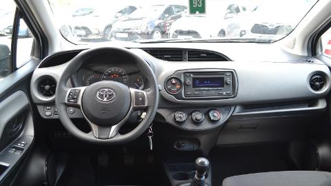 Toyota Yaris III  (111KM) - 47 400  PLN, 2019 - Mirków - wyprzedaż | Autoria.pl