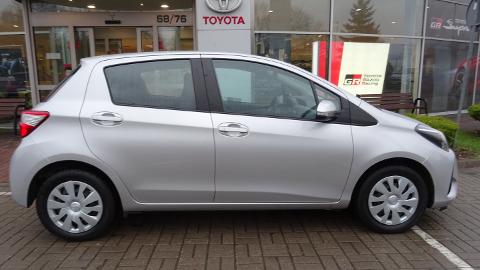 Toyota Yaris III  (72KM) - 51 900  PLN, 2019 - Częstochowa - wyprzedaż | Autoria.pl