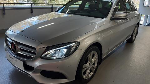 Mercedes-Benz Klasa C W205  (184KM) -  122 900  PLN, 2016 - Kraków - wyprzedaż | Autoria.pl