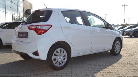 Toyota Yaris III  (111KM) - 47 400  PLN, 2019 - Mirków - wyprzedaż | Autoria.pl