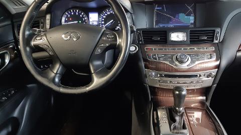 Infiniti Q70 (306KM) -  105 900  PLN, 2017 - Kraków - wyprzedaż | Autoria.pl