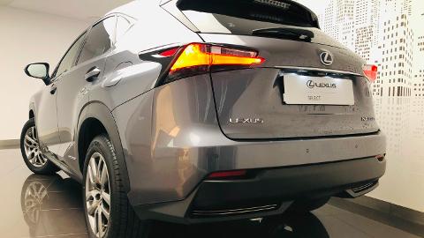 Lexus NX (197KM) -  147 900  PLN, 2017 - Wrocław - wyprzedaż | Autoria.pl