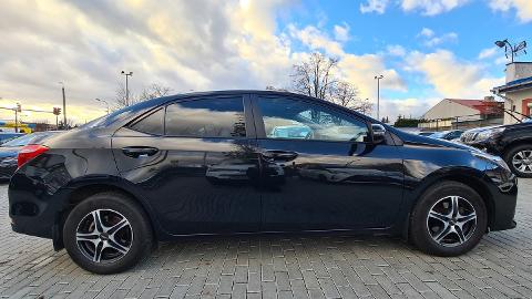 Toyota Corolla Seria E16  (132KM) - 63 700  PLN, 2017 - Włocławek - wyprzedaż | Autoria.pl