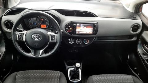 Toyota Yaris III  (100KM) - 46 500  PLN, 2016 - Gdańsk - wyprzedaż | Autoria.pl