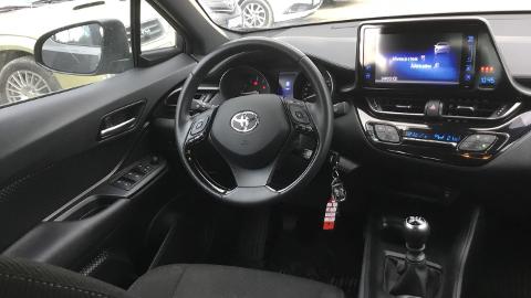 Toyota C-HR (116KM) - 82 900  PLN, 2017 - Kalinówka - wyprzedaż | Autoria.pl