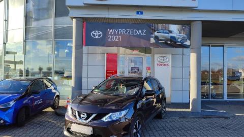 Nissan Qashqai II  (115KM) - 73 900  PLN, 2016 - Leszno - wyprzedaż | Autoria.pl