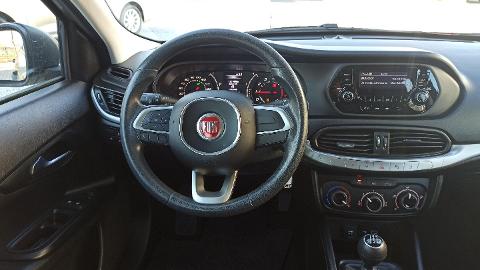 Fiat Tipo II  (95KM) - 49 900  PLN, 2019 - Wrocław - wyprzedaż | Autoria.pl