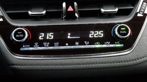 Toyota Corolla Seria E21  (132KM) - 98 800  PLN, 2019 - Marki - wyprzedaż | Autoria.pl
