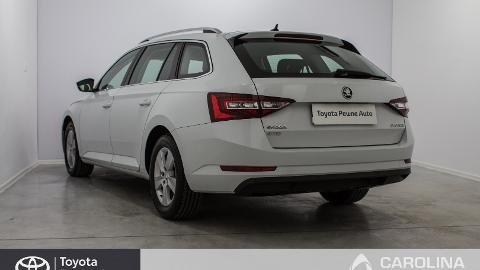 Škoda Superb III  (150KM) - 63 000  PLN, 2016 - Warszawa - wyprzedaż | Autoria.pl