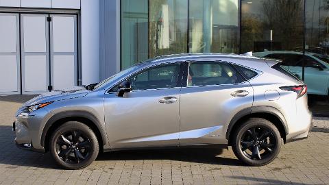 Lexus NX (197KM) -  134 900  PLN, 2017 - Warszawa - wyprzedaż | Autoria.pl