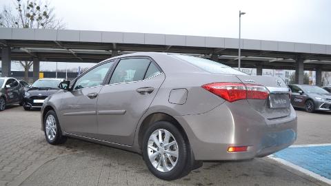 Toyota Corolla Seria E16  (132KM) - 54 900  PLN, 2014 - Mirków - wyprzedaż | Autoria.pl