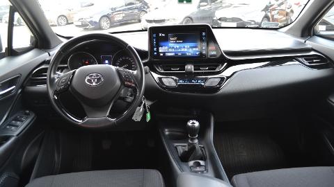 Toyota C-HR (116KM) - 76 800  PLN, 2017 - Mirków - wyprzedaż | Autoria.pl