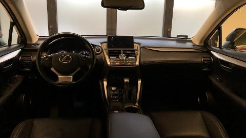 Lexus NX (197KM) -  147 900  PLN, 2017 - Warszawa - wyprzedaż | Autoria.pl