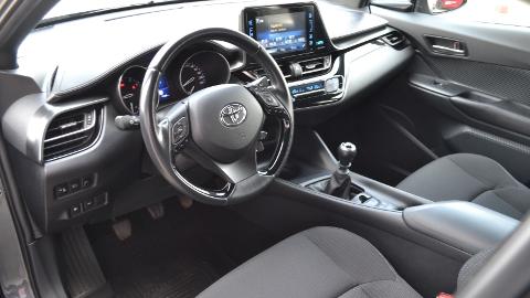 Toyota C-HR (116KM) - 76 800  PLN, 2017 - Mirków - wyprzedaż | Autoria.pl