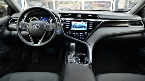 Toyota Camry (218KM) -  124 600  PLN, 2019 - Warszawa - wyprzedaż | Autoria.pl