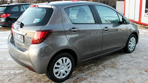 Toyota Yaris III  (73KM) - 48 950  PLN, 2016 - Łask - wyprzedaż | Autoria.pl