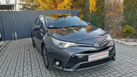 Toyota Avensis III  (147KM) - 59 900  PLN, 2015 - Strzegom - wyprzedaż | Autoria.pl