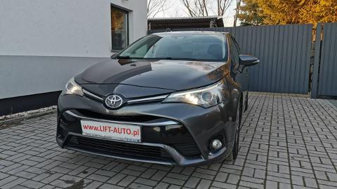 Toyota Avensis III  (147KM) - 59 900  PLN, 2015 - Strzegom - wyprzedaż | Autoria.pl