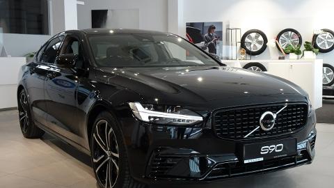 Volvo S90 (303KM) -  339 900  PLN, 2022 - Kraków - wyprzedaż | Autoria.pl