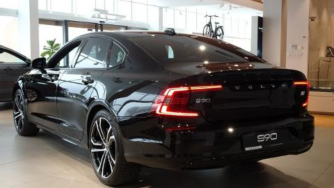 Volvo S90 (303KM) -  339 900  PLN, 2022 - Kraków - wyprzedaż | Autoria.pl