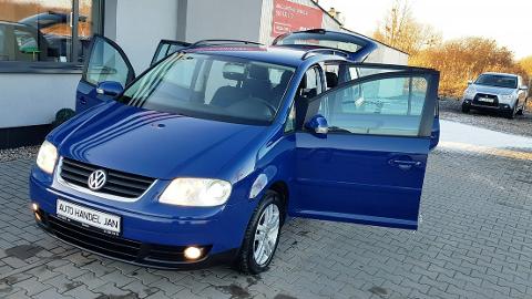 Volkswagen Touran I  (140KM) - 15 300  PLN, 2005 - Chełmno - wyprzedaż | Autoria.pl