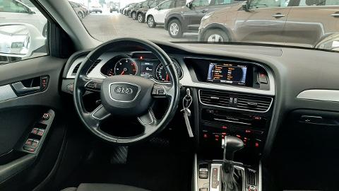 Audi A4 B8  (150KM) - 49 700  PLN, 2015 - Zduńska Wola - wyprzedaż | Autoria.pl