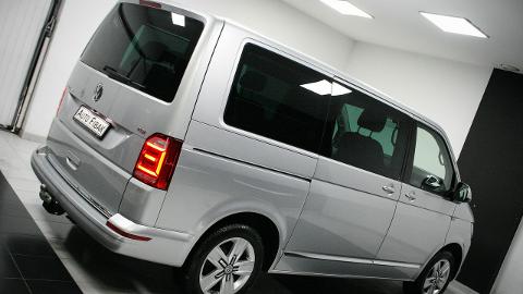 Volkswagen Multivan (204KM) -  195 900  PLN, 2017 - Konstantynów Łódzki - wyprzedaż | Autoria.pl