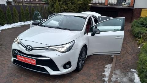 Toyota Avensis III  (152KM) - 62 420  PLN, 2017 - Gdańsk - wyprzedaż | Autoria.pl