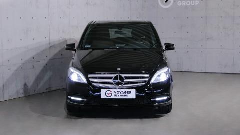 Mercedes-Benz Klasa B W246  (109KM) - 62 900  PLN, 2013 - Poznań - wyprzedaż | Autoria.pl